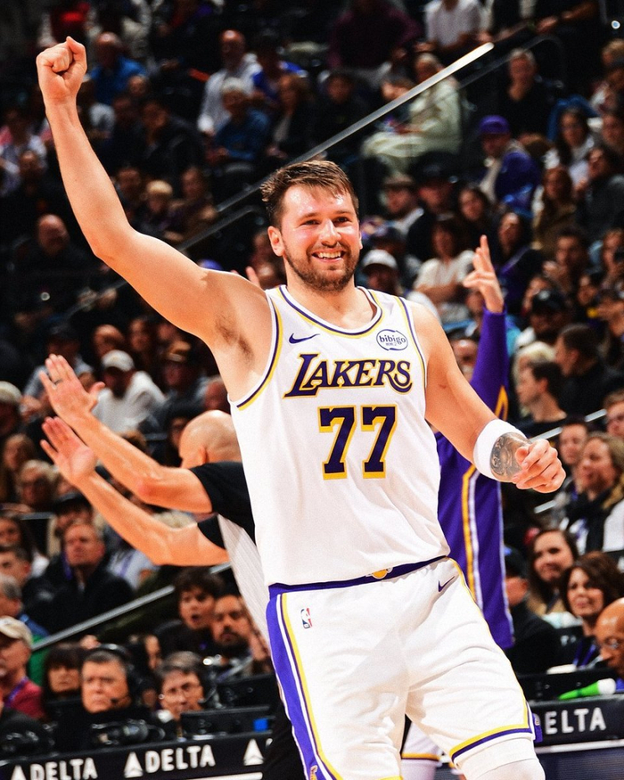 开云体育-包含东契奇连续十二场比赛得分超过绝杀，加拿大队挑战极限！的词条